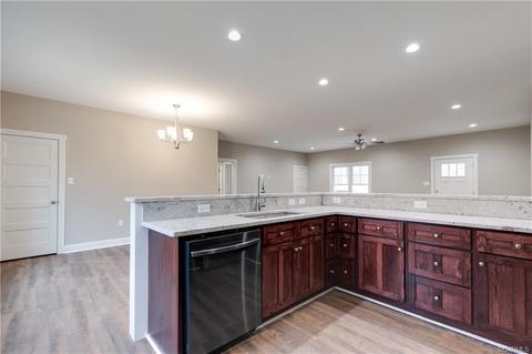 3820 Three Chopt Rd, Gum Spring, VA 23065 photo 9