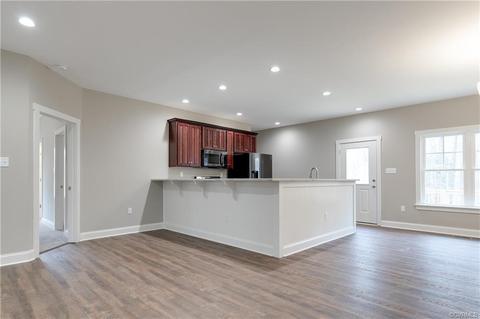 3820 Three Chopt Rd, Gum Spring, VA 23065 photo 3