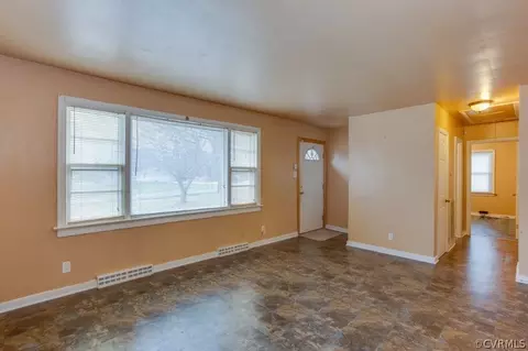 5735 Kendall Rd, Richmond, VA 23224 photo 4