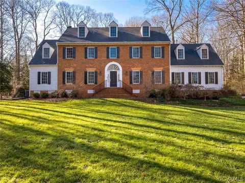11911 Spring Creek Dr, Midlothian, VA 23113 photo 1