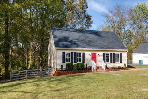 300 Rollingview Dr, Sandston, VA 23150 photo 3