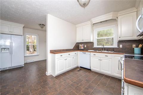 12910 Bailey Bridge Rd, Midlothian, VA 23112 photo 8