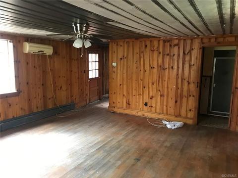 104 E Pinecrest St, Wakefield, VA 23888 photo 12