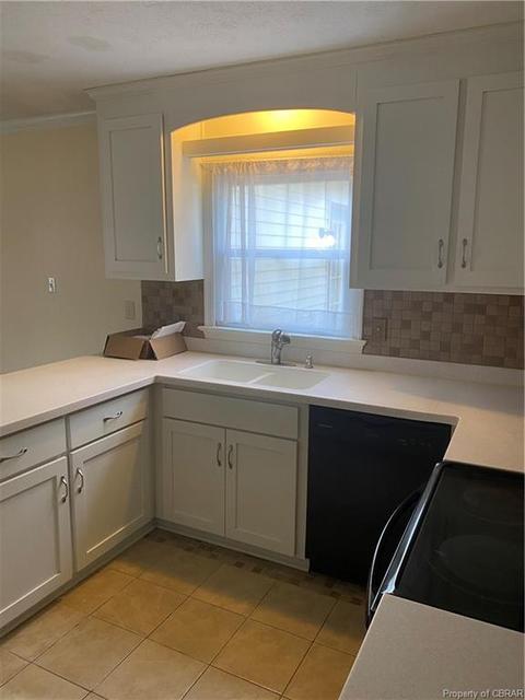 6614 Lake View Dr, Gloucester, VA 23061 photo 19