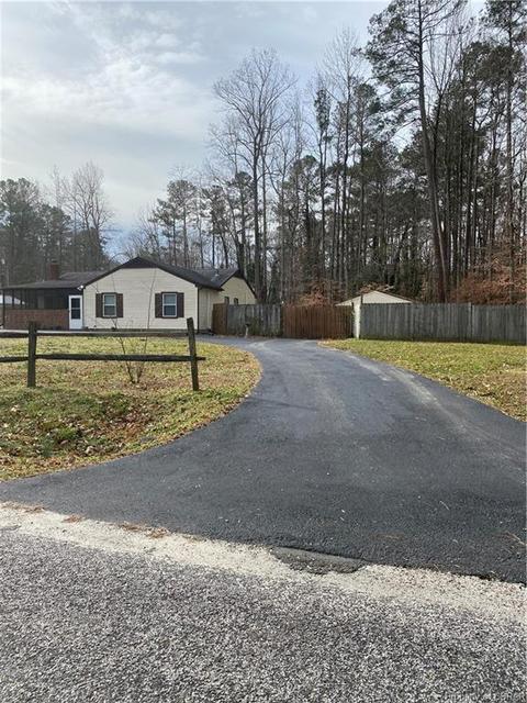 6614 Lake View Dr, Gloucester, VA 23061 photo 6