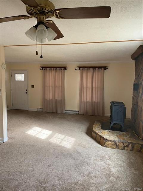 6614 Lake View Dr, Gloucester, VA 23061 photo 20