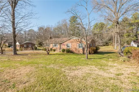 4740 Overlea Dr, Midlothian, VA 23112 photo 2