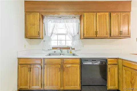 4740 Overlea Dr, Midlothian, VA 23112 photo 7
