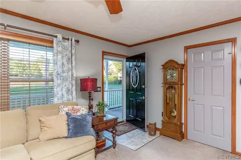 19601 Ahern Rd, Moseley, VA 23120 photo 14