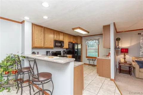 19601 Ahern Rd, Moseley, VA 23120 photo 17