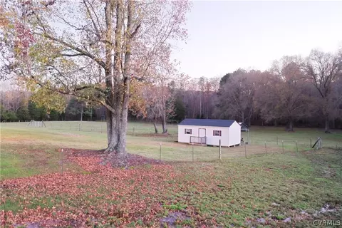 19601 Ahern Rd, Moseley, VA 23120 photo 43