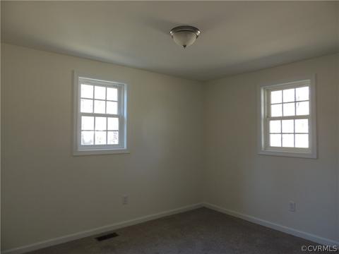 10518 White Oak Rd, Ford, VA 23850 photo 10