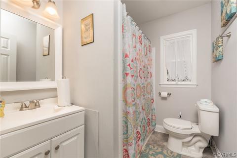 12331 Beaver Point Dr, Midlothian, VA 23112 photo 4