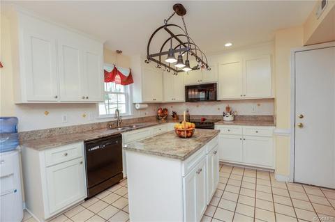 5404 Chestnut Bluff Rd, Midlothian, VA 23112 photo 9