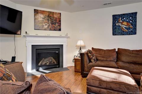 7216 Jeanne Dr, Gloucester, VA 23061 photo 13