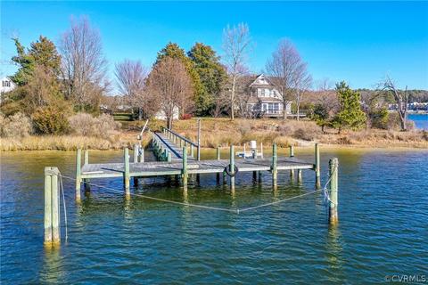 142 John E Wright Dr, Deltaville, VA 23043 photo 7