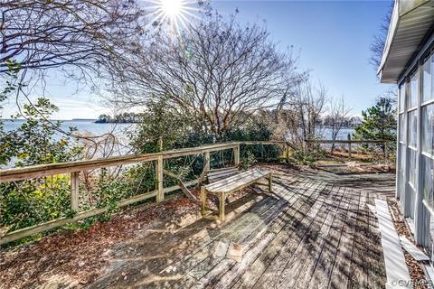 142 John E Wright Dr, Deltaville, VA 23043 photo 27