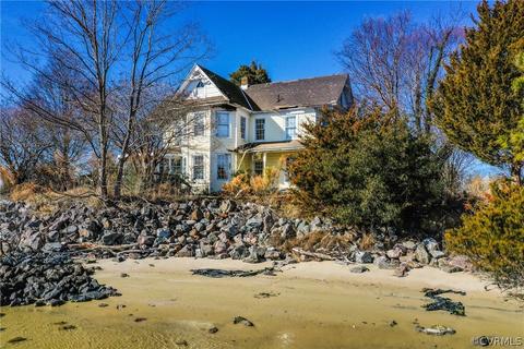 142 John E Wright Dr, Deltaville, VA 23043 photo 19