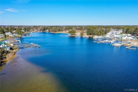142 John E Wright Dr, Deltaville, VA 23043 photo 11