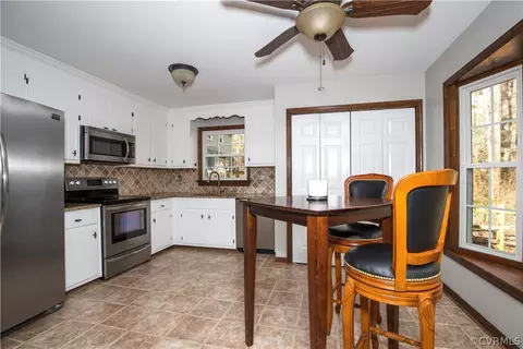 3003 Sagegrove Rd, Midlothian, VA 23112 photo 7