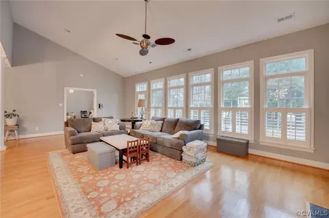 11331 Winding River Rd, Providence Forge, VA 23140 photo 9