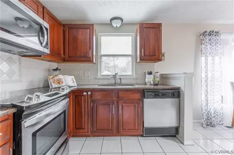 8400 Middle Loop, North Chesterfield, VA 23235 photo 13