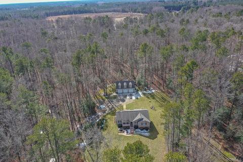 19911 E Whisper Ct, Sutherland, VA 23885 photo 3