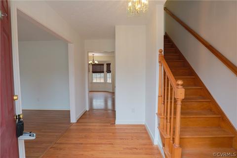8153 Burnside Ct, Mechanicsville, VA 23116 photo 5