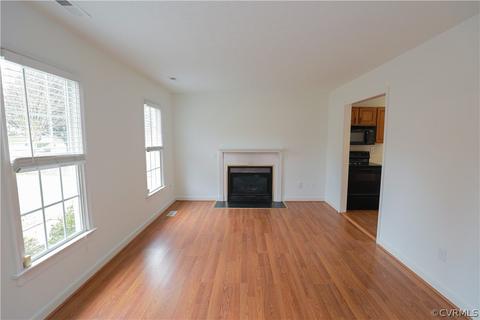 8153 Burnside Ct, Mechanicsville, VA 23116 photo 6