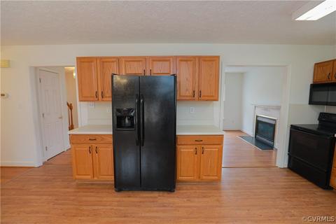 8153 Burnside Ct, Mechanicsville, VA 23116 photo 15