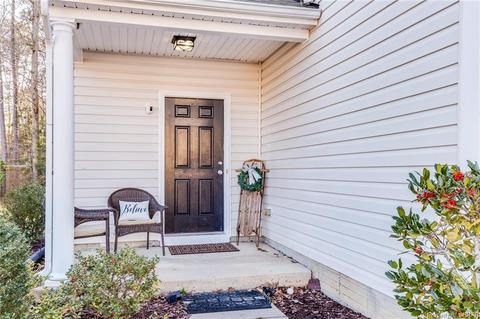 7329 Jeanne Dr, Gloucester, VA 23061 photo 3