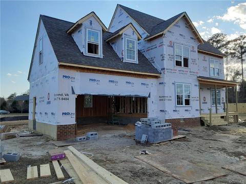 216 Pointers Dr, West Point, VA 23181 photo 1