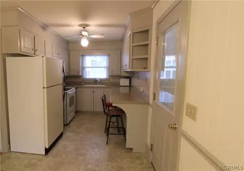 129 Craddock St, Halifax, VA 24558 photo 7