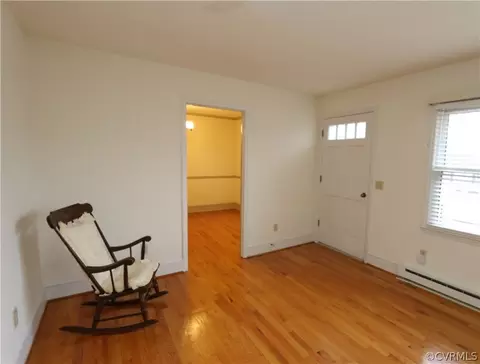 129 Craddock St, Halifax, VA 24558 photo 3