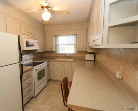 129 Craddock St, Halifax, VA 24558 photo 8