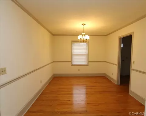 129 Craddock St, Halifax, VA 24558 photo 5