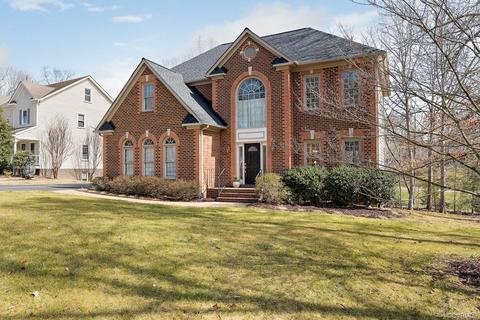 5905 Fox Crest Pl, Midlothian, VA 23112 photo 2