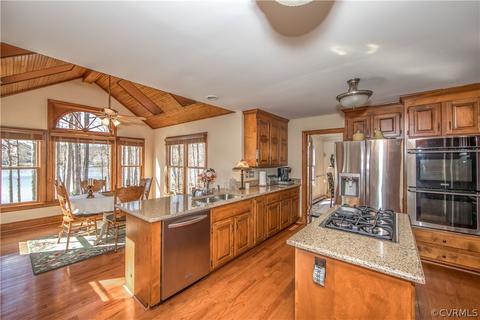 13421 Torrington Dr, Midlothian, VA 23113 photo 8