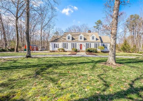 2710 Sandhurst Ln, Midlothian, VA 23113 photo 2