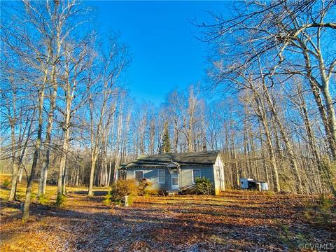 6891 Cabbage Patch Rd, Keysville, VA 23947 photo 1