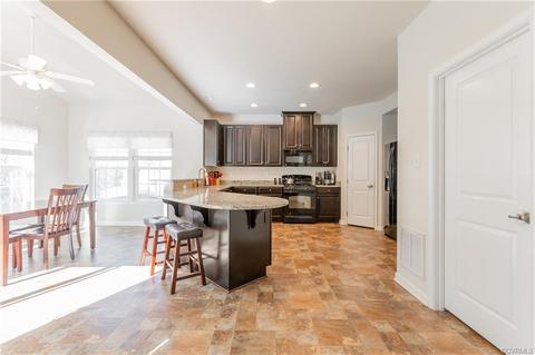 3002 Chislet Dr, Midlothian, VA 23112 photo 9