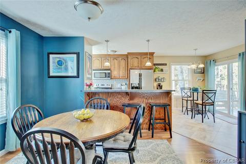 12322 Pine Trl, Gloucester, VA 23061 photo 8