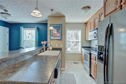 12322 Pine Trl, Gloucester, VA 23061 photo 13