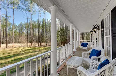 17181 Katy Ln, Beaverdam, VA 23015 photo 3
