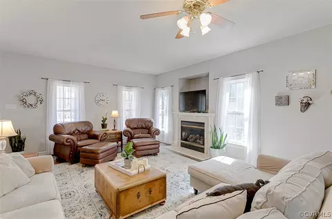 17181 Katy Ln, Beaverdam, VA 23015 photo 4