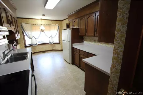7252 Woody Rd, Gloucester, VA 23061 photo 10