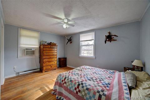 7089 Ware Neck Rd, Gloucester, VA 23061 photo 10