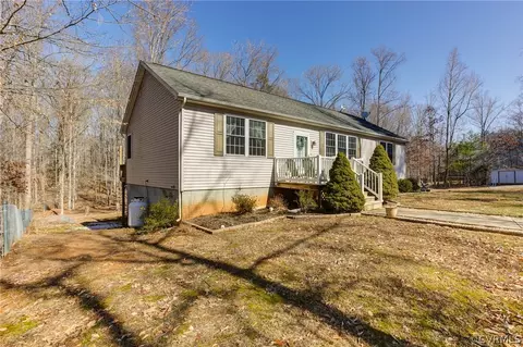 85 Dale Rd, Bumpass, VA 23024 photo 2