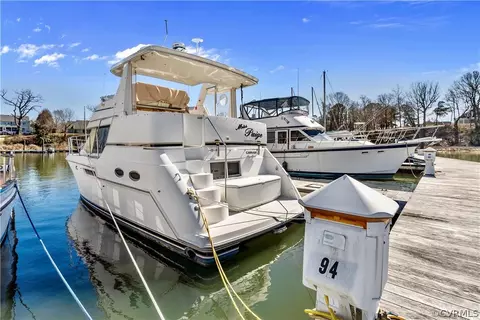 46 Skipjack Lndg, Saluda, VA 23149 photo 5