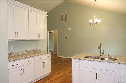 7364 Owen St, Gloucester, VA 23061 photo 8